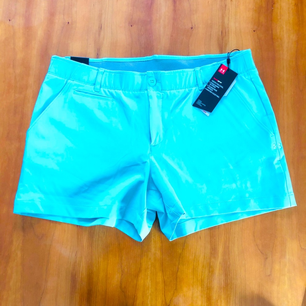 NWT! Under Armour women’s golf shorts, size 14